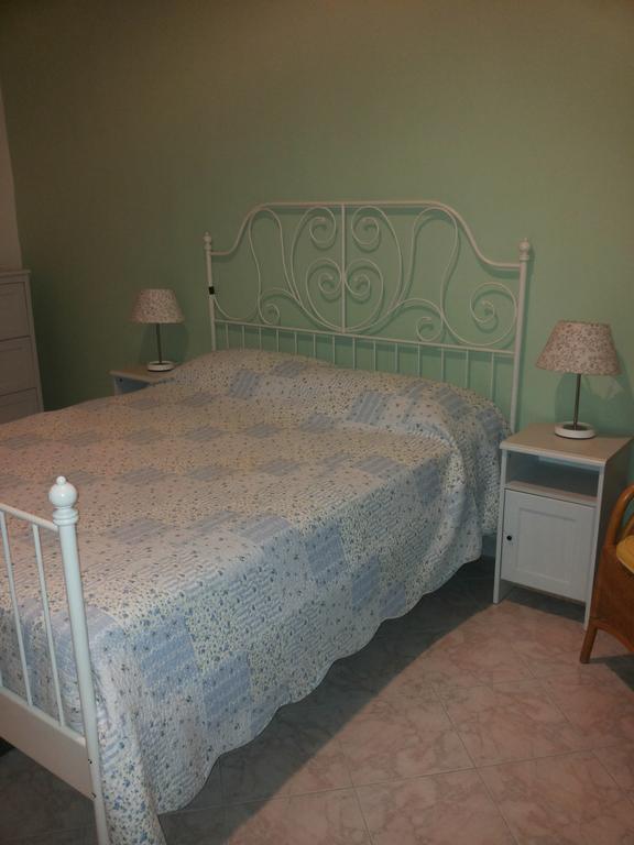 Antica Dimora Naples Bed & Breakfast Стая снимка